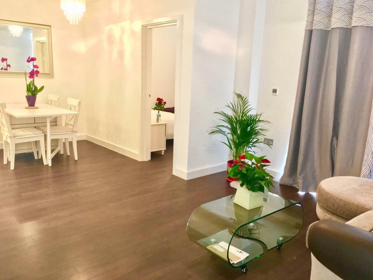2-Bedrooms Modern Apartment Next To Velodrome, Lounge, Balcony, Parking, Abba Londres Exterior foto